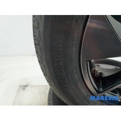 Renault - ZOE - Sportvelgenset + banden
