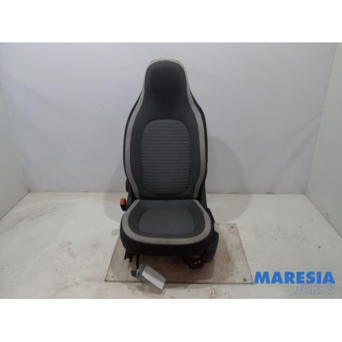 Renault - Twingo - Seat, left