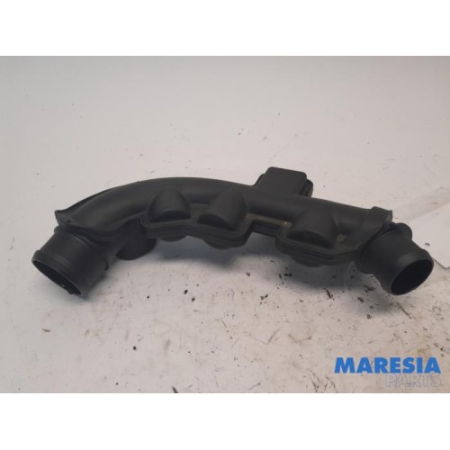 Peugeot - 5008 - Air intake hose