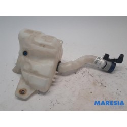 Fiat - Punto - Front windscreen washer reservoir
