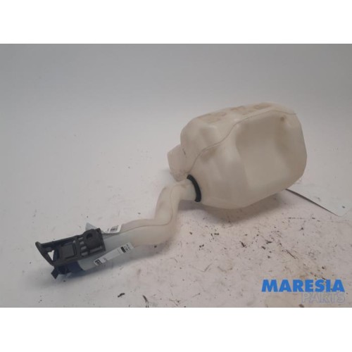 Fiat - Punto - Front windscreen washer reservoir