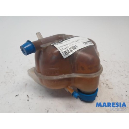 Fiat - Punto - Expansion vessel