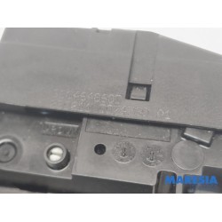 Peugeot - 508 - Tailgate lock mechanism