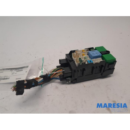 Peugeot - 508 - Fuse box