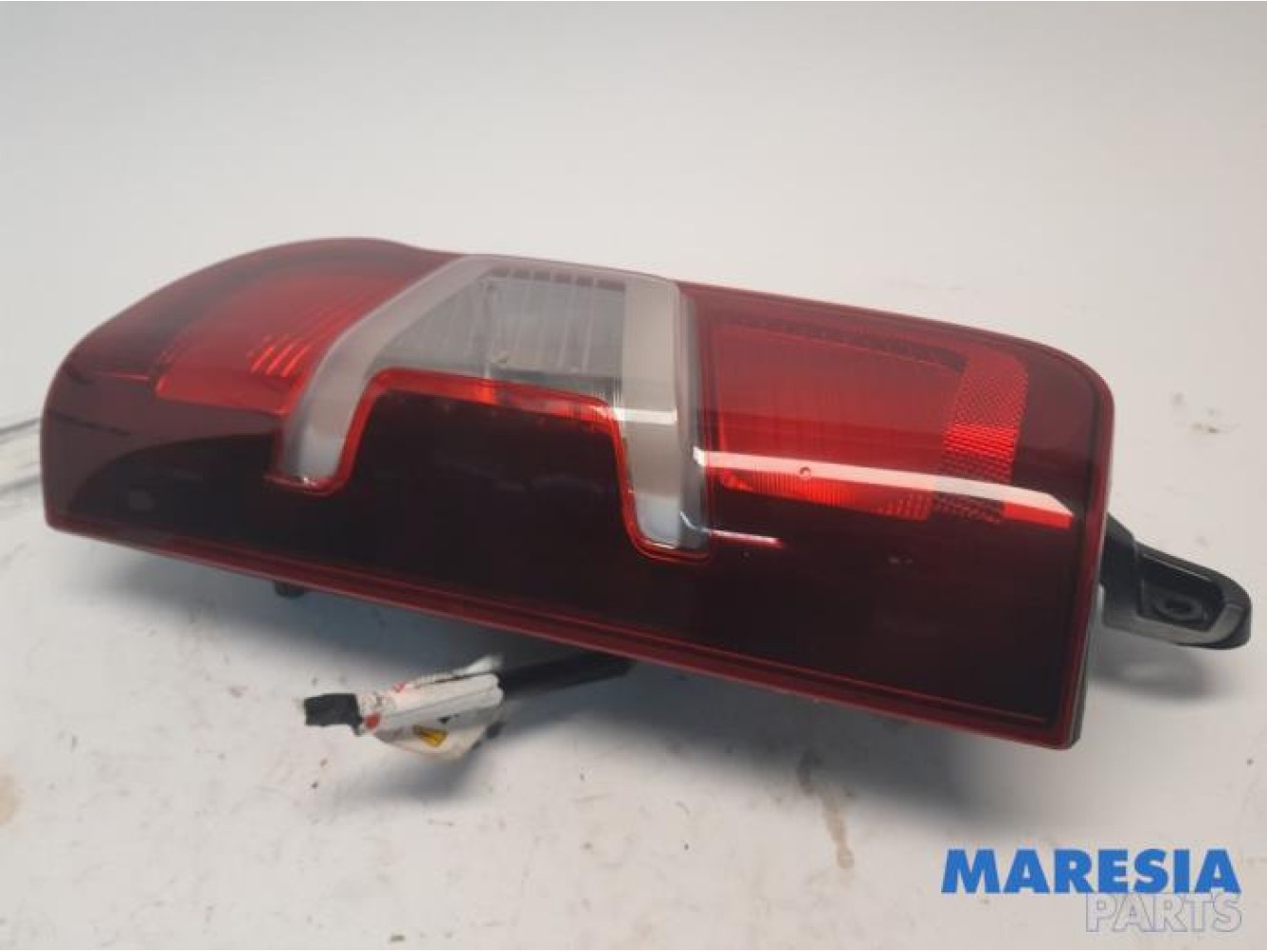 Peugeot - Partner - Taillight, right
