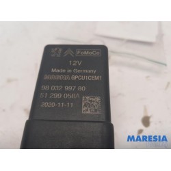 Peugeot - Partner - Glow plug relay