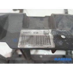 Peugeot - 508 - Front panel