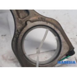 Peugeot - 208 - Connecting rod