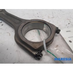 Peugeot - 208 - Connecting rod