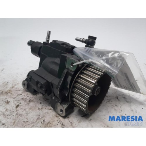 Renault - Scenic - Kraftstoffpumpe Mechanisch