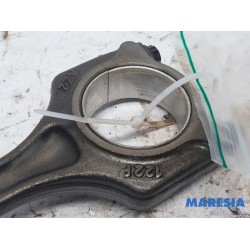 Peugeot - 208 - Connecting rod