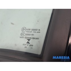 Peugeot - Partner - Quarter light, front left
