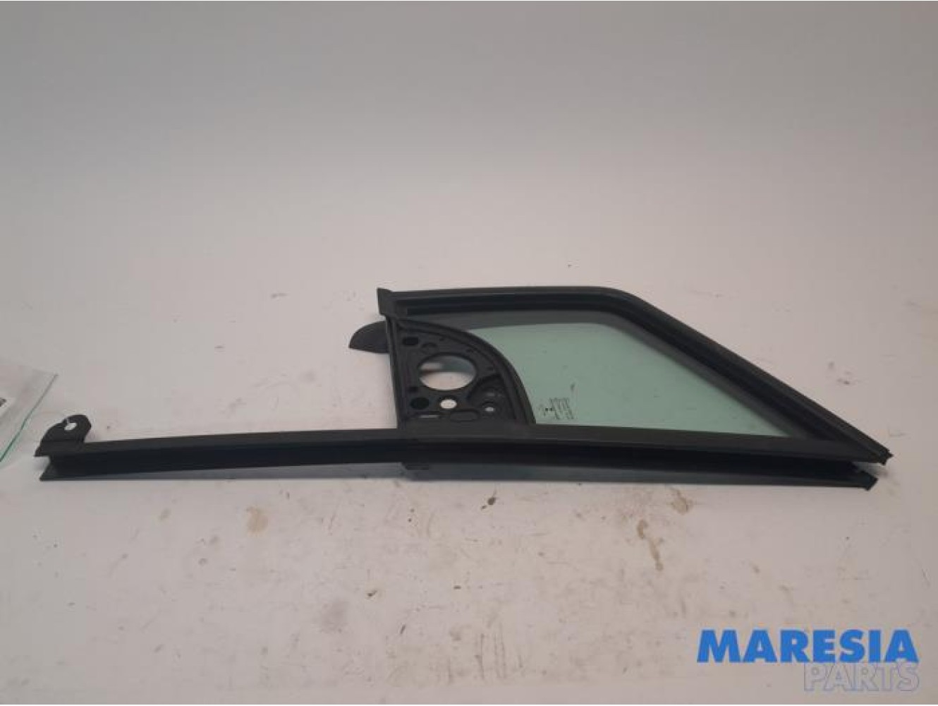 Peugeot - Partner - Quarter light, front left