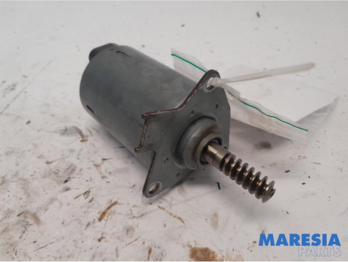 Peugeot - 208 - Camshaft adjuster