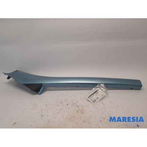 Renault - Grand Scenic - A-pillar cover, left
