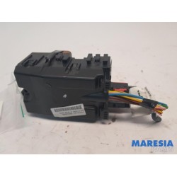 Peugeot - Partner - Fuse box