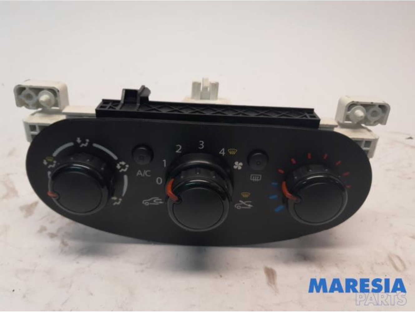 Renault - Twingo - Heater control panel