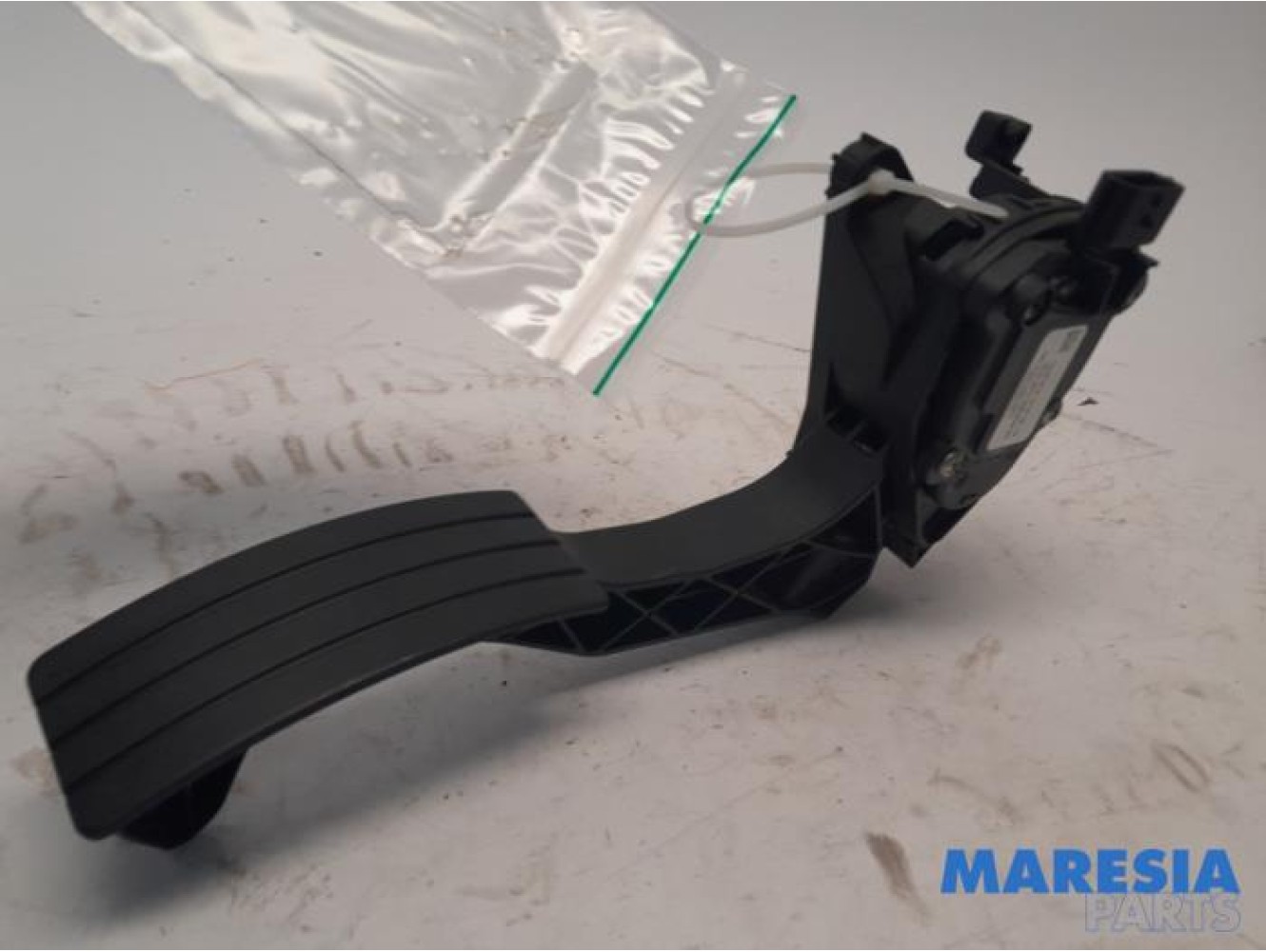 Renault - Twingo - Throttle pedal position sensor