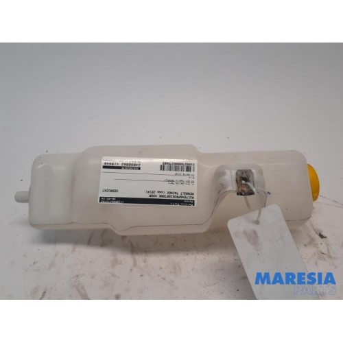 Renault - Twingo - Front windscreen washer reservoir