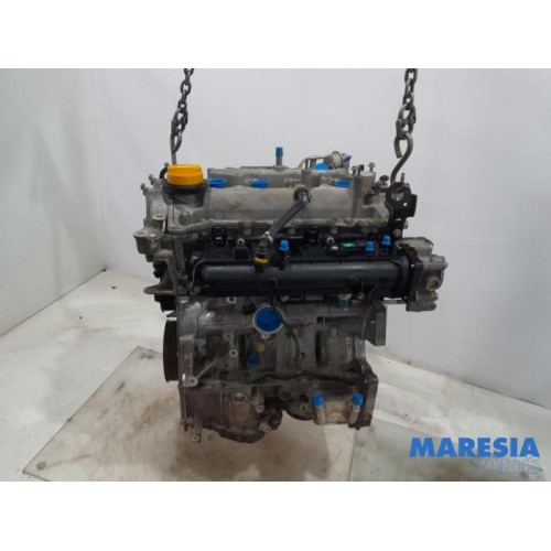 Renault - Captur - Engine