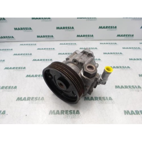 Peugeot - 406 - Power steering pump