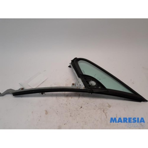 Peugeot - 307 - Quarter light, front left