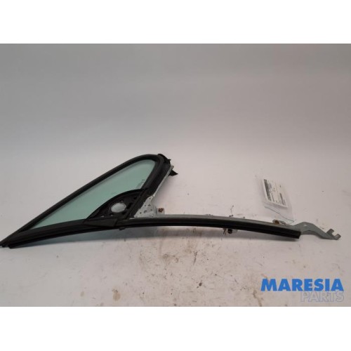 Peugeot - 307 - Quarter light, front right