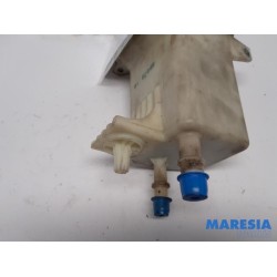 Peugeot - Boxer - Power steering fluid reservoir