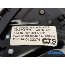 Peugeot - 307 - Convertible lock