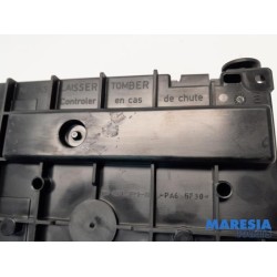 Peugeot - 307 - Fuse box