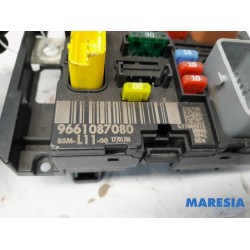 Peugeot - 307 - Fuse box