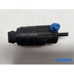 Peugeot - Boxer - Scheibensprüherpumpe vorne