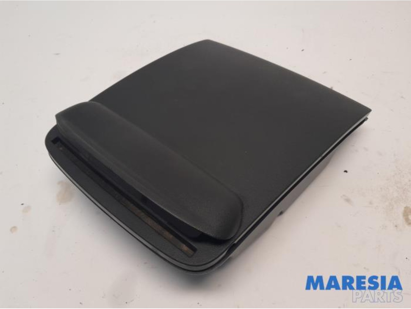 Peugeot - Boxer - Tablettenhalter
