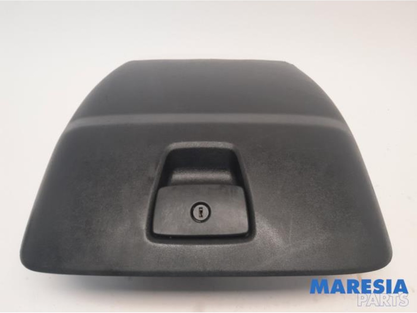 Peugeot - Boxer - Glovebox