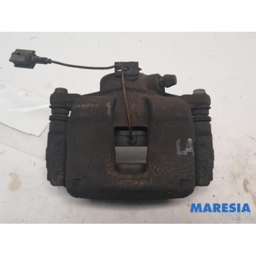 Peugeot - Boxer - Remklauw (Tang) links-achter
