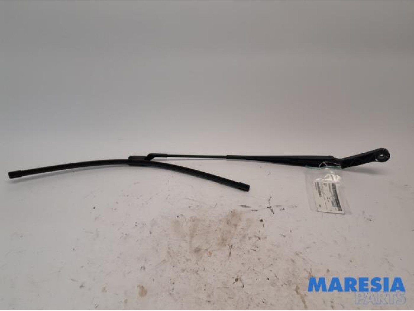 Peugeot - Boxer - Front wiper arm