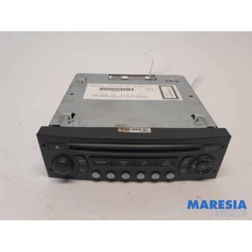 Peugeot - 5008 - Radio CD player