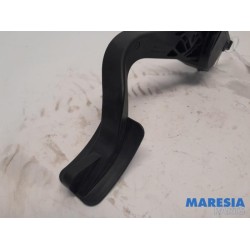 Peugeot - 5008 - Throttle pedal position sensor