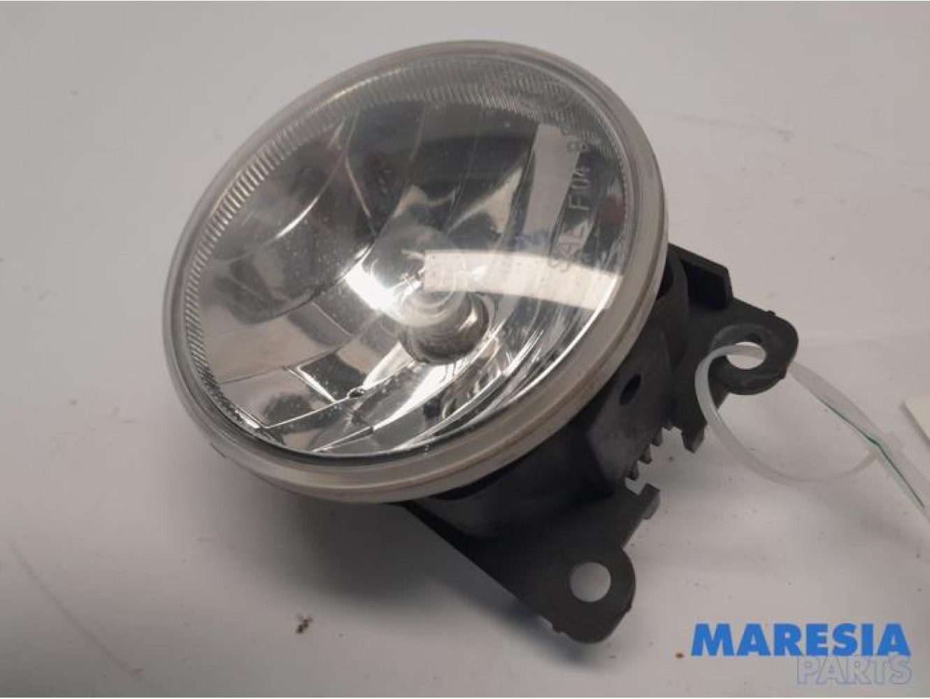 Peugeot - 5008 - Fog light, front right