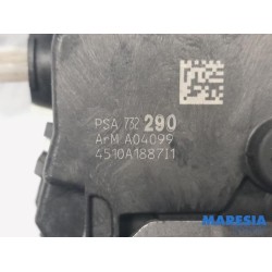 Peugeot - 5008 - Front door lock mechanism 4-door, right