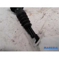 Renault - Twingo - Clutch master cylinder