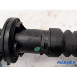 Renault - Twingo - Clutch master cylinder