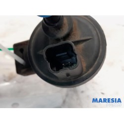 Renault - Twingo - Vacuum valve