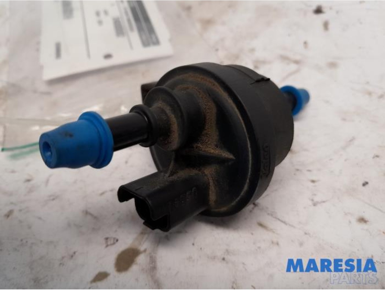 Renault - Twingo - Vacuum valve