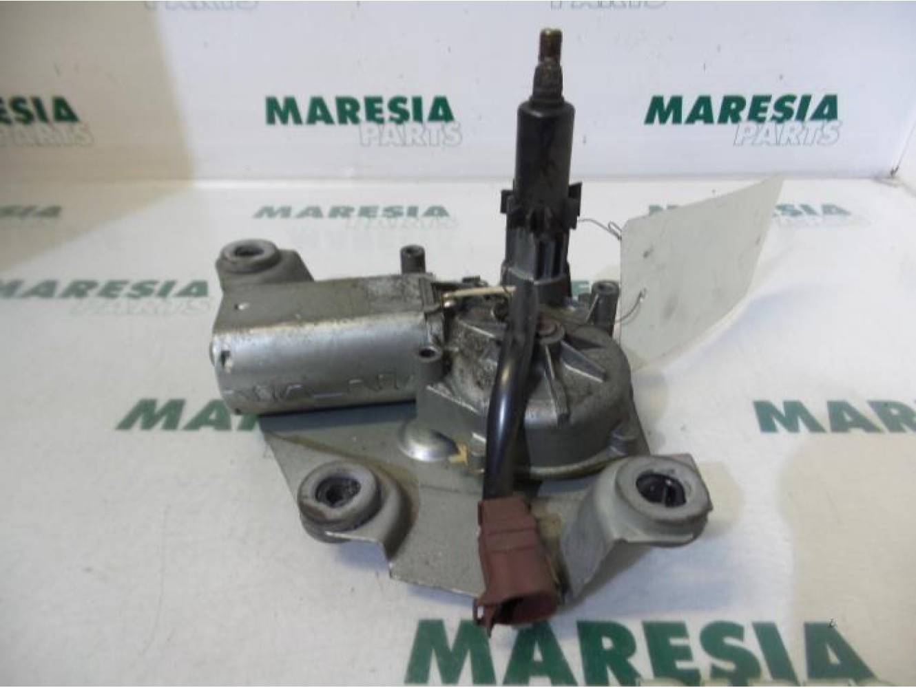 Peugeot - 206 - Scheibenwischermotor hinten
