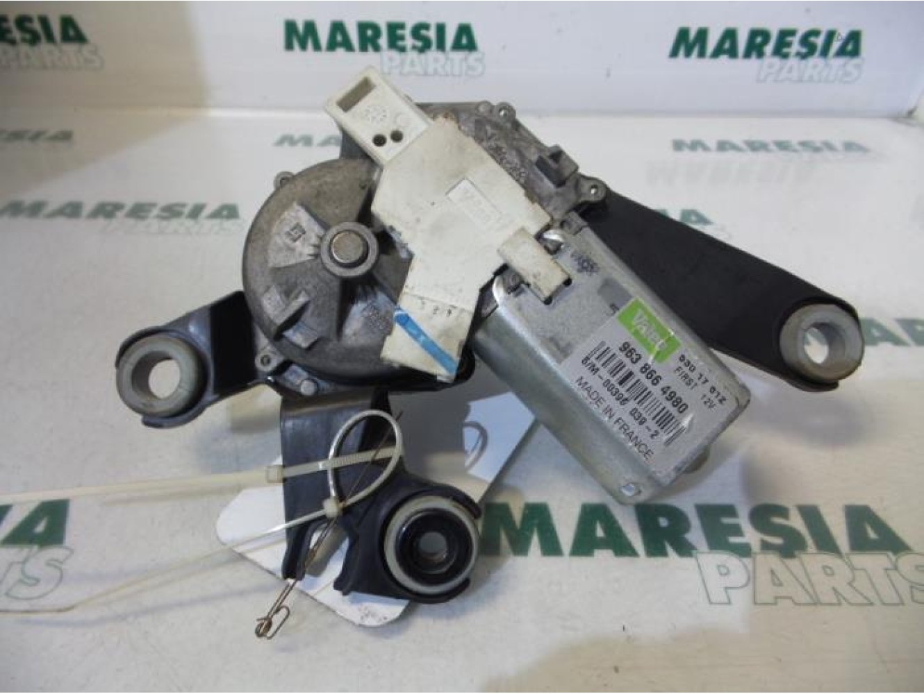 Peugeot - 206 - Scheibenwischermotor hinten