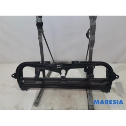 Peugeot - 5008 - Sliding headliner mechanism