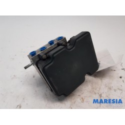 Renault - Twingo - ABS pump
