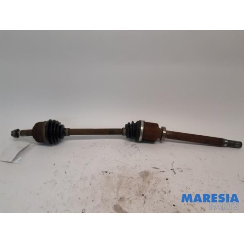 Renault - Grand Scenic - Front drive shaft, right