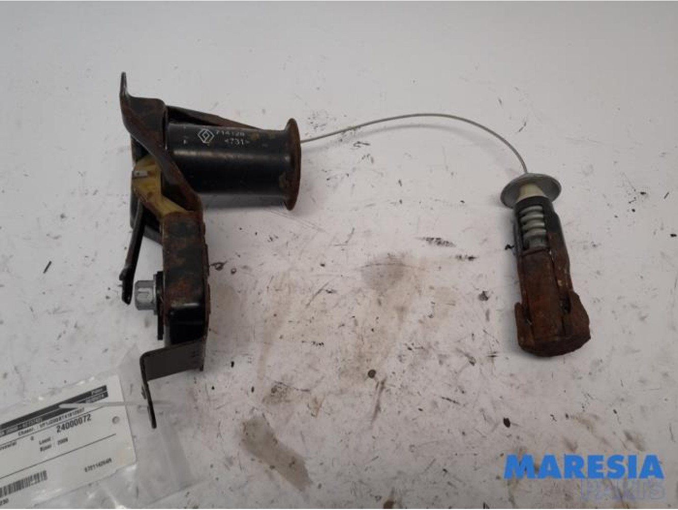 Renault - Grand Scenic - Spare wheel lift mechanism